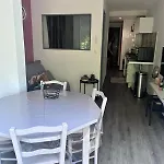 Cosy Au Mole Apartmán *